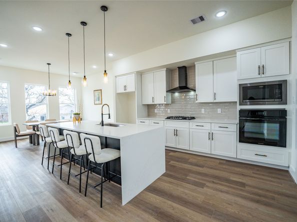 4107 Dreyfus Street, Houston TX 77021