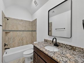 2407 Radcliffe Street, Houston TX 77007