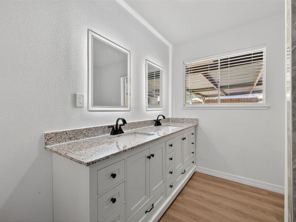 5731 Willowbend Boulevard, Houston TX 77096