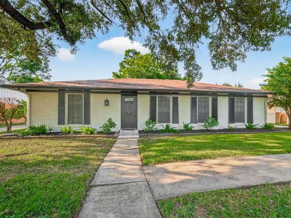 5731 Willowbend Boulevard, Houston TX 77096