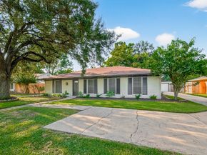 5731 Willowbend Boulevard, Houston TX 77096