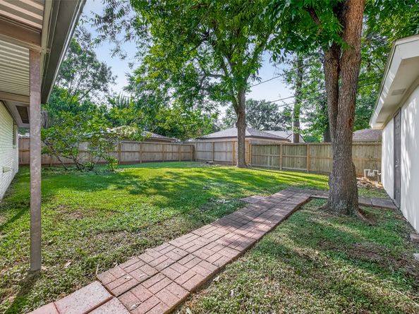 5731 Willowbend Boulevard, Houston TX 77096