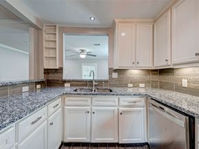 1510 Walton Street, Houston TX 77009