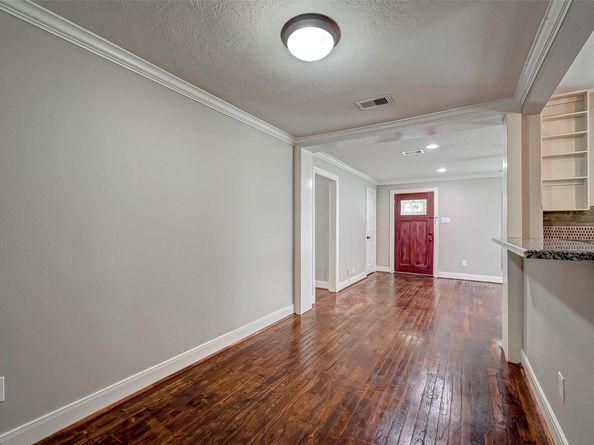 1510 Walton Street, Houston TX 77009