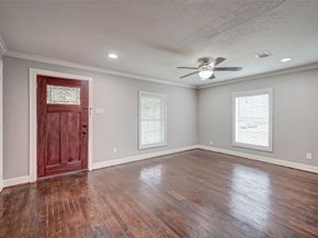 1510 Walton Street, Houston TX 77009