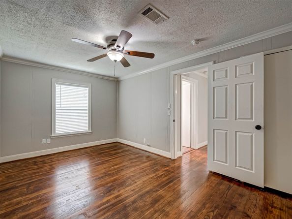 1510 Walton Street, Houston TX 77009