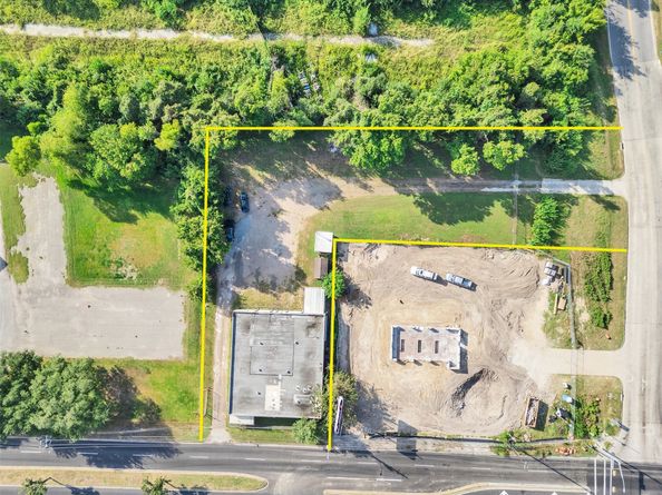 151 West Road, Houston TX 77037