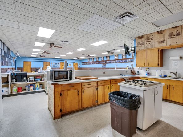151 West Road, Houston TX 77037