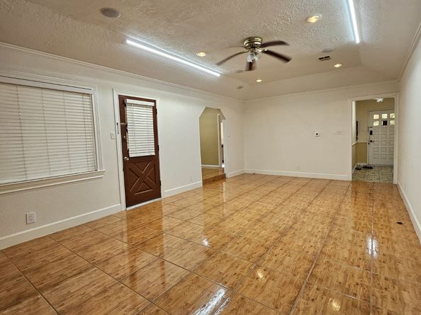 9415 Spellman Road, Houston TX 77031