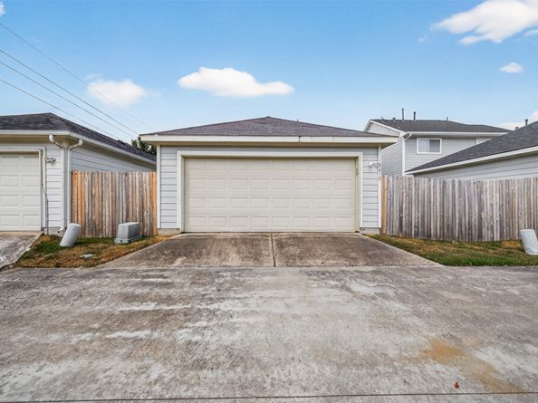 19415 Richland Springs Drive, Houston TX 77073
