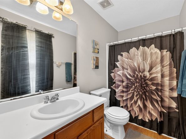 19415 Richland Springs Drive, Houston TX 77073