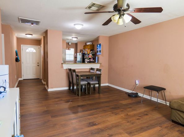 6820 Petre Drive, Houston TX 77076