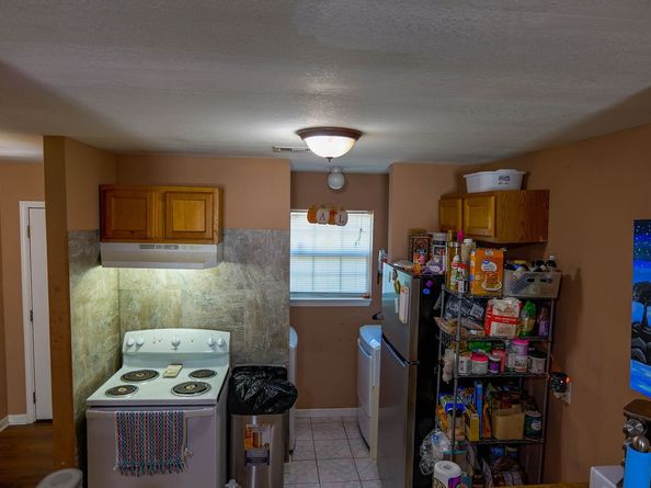 6820 Petre Drive, Houston TX 77076