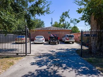 6820 Petre Drive