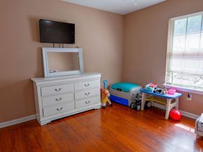 6820 Petre Drive, Houston TX 77076