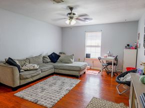 6820 Petre Drive, Houston TX 77076