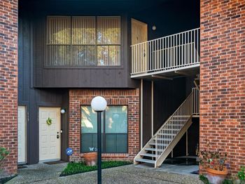 3100 Walnut Bend Lane