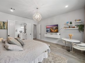 15 Peerless Point Place, Tomball TX 77375