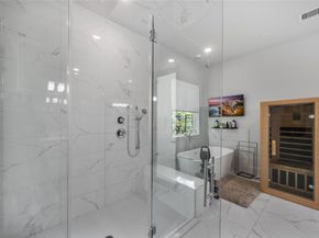 15 Peerless Point Place, Tomball TX 77375