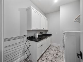 15 Peerless Point Place, Tomball TX 77375