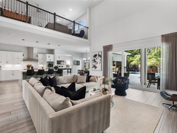 15 Peerless Point Place, Tomball TX 77375
