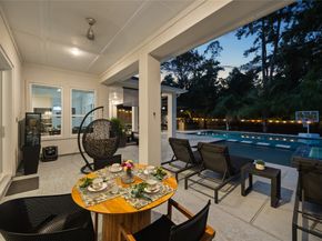 15 Peerless Point Place, Tomball TX 77375