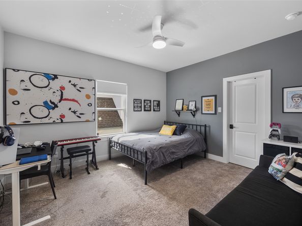 15 Peerless Point Place, Tomball TX 77375