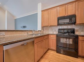 2624 Starboard Point, Houston TX 77054