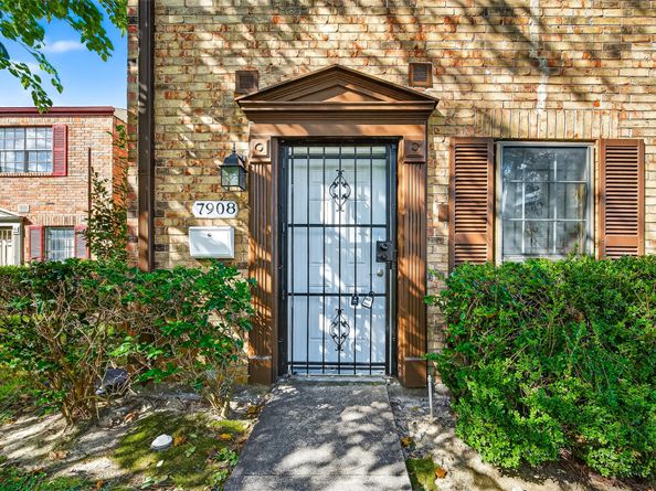 7908 Grove Ridge Drive, Houston TX 77061