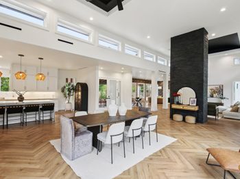 14103 Carolcrest Circle