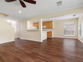 27 Queenscliff Circle, The Woodlands TX 77382