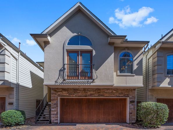 325 Grove Street, Houston TX 77020