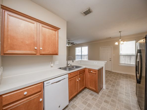 12510 Panther Place Drive, Houston TX 77099