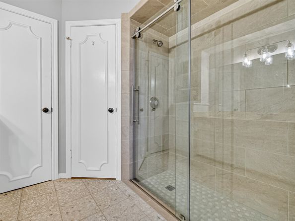 2107 Briargreen Drive, Houston TX 77077