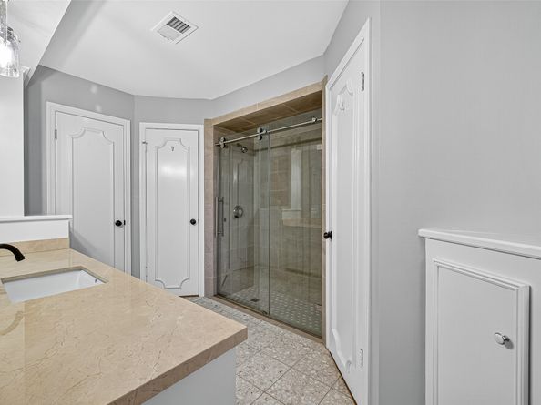 2107 Briargreen Drive, Houston TX 77077