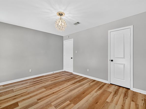 2107 Briargreen Drive, Houston TX 77077