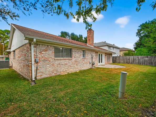 2107 Briargreen Drive, Houston TX 77077