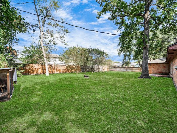 411 Dover Lane, Spring TX 77373