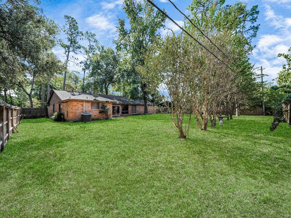 411 Dover Lane, Spring TX 77373