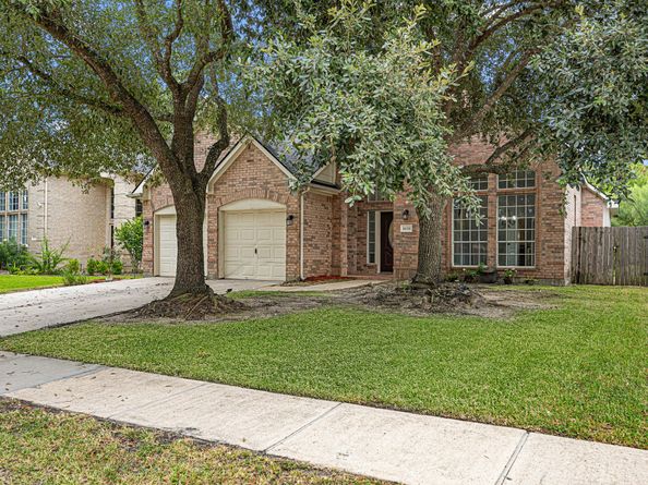 16211 Halpren Falls Lane, Cypress TX 77429
