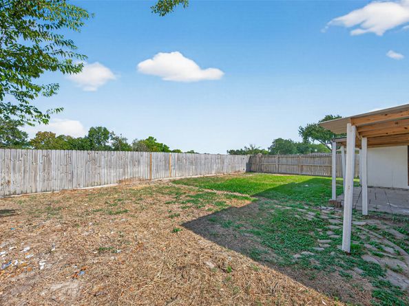 7318 Shady Grove Lane, Houston TX 77040