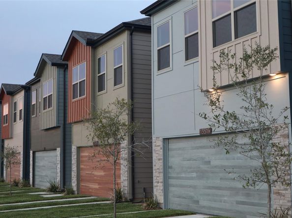 2804 Peacock Green Way, Houston TX 77047