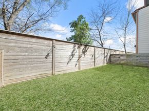 9551 Neuens Road C, Houston TX 77080