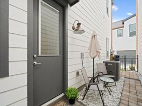 9551 Neuens Road C, Houston TX 77080