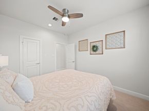 9551 Neuens Road C, Houston TX 77080