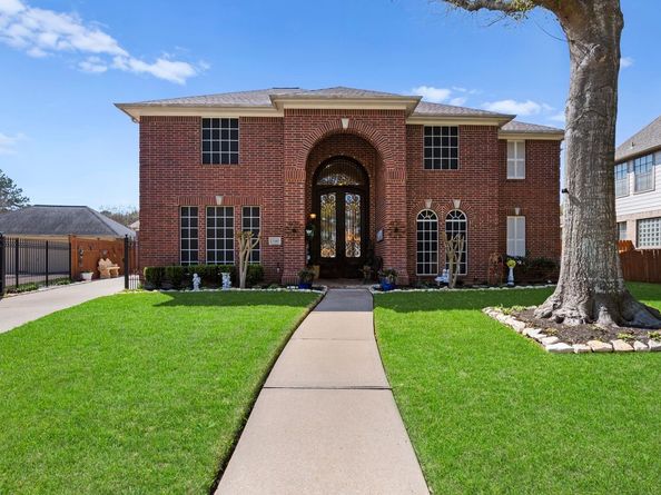 17507 Lone Wolf Pass, Houston TX 77095