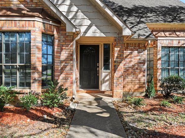930 Bent Creek Court, Richmond TX 77406