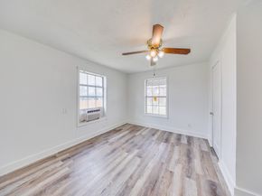 13034 Emporia Street, Houston TX 77015