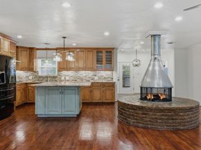 1320 Woodvine Drive, Houston TX 77055