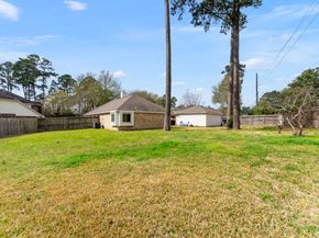 1302 Pine Trail, Tomball TX 77375